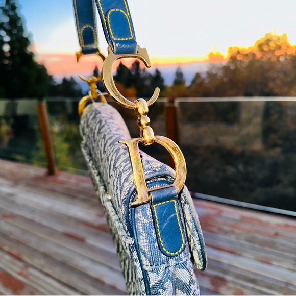 Dior: Trotter Saddle CD Shoulder Bag - Picture 8 of 16